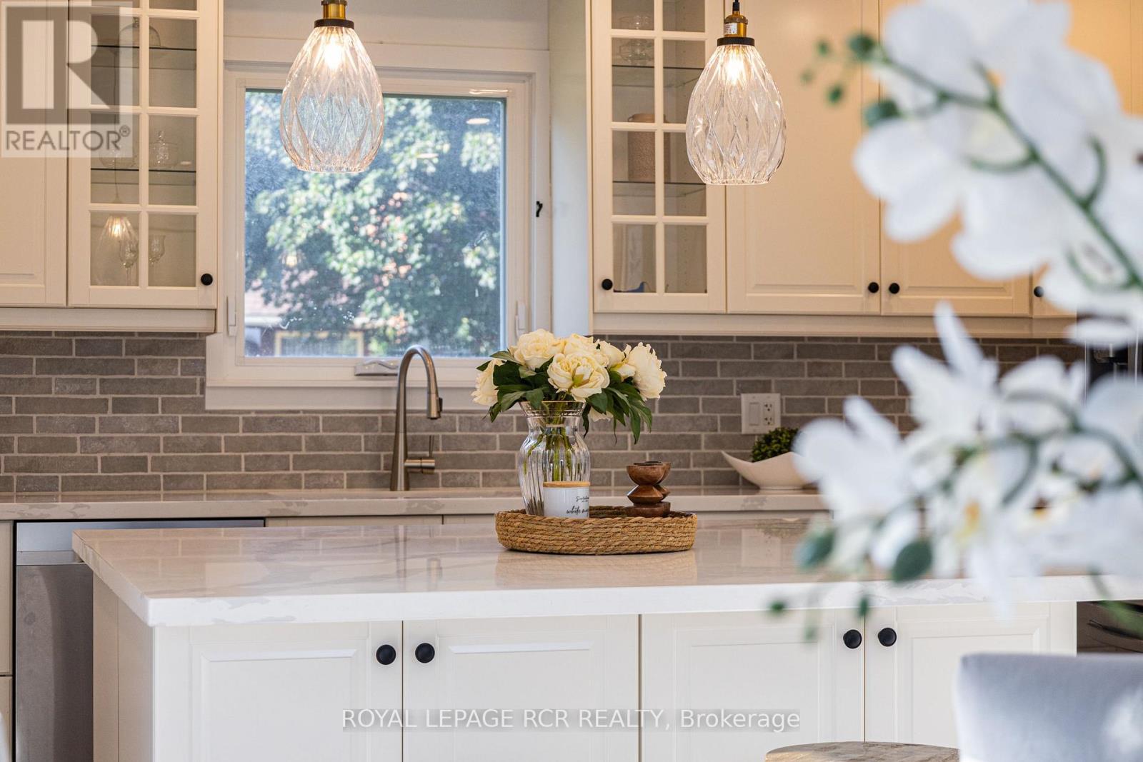 50 LEESON STREET S, East Luther Grand Valley, Ontario