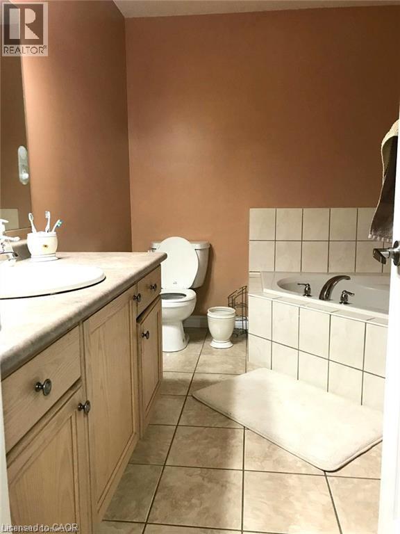 193 Huck Crescent, Kitchener, Ontario  N2N 0A3 - Photo 20 - 40806631