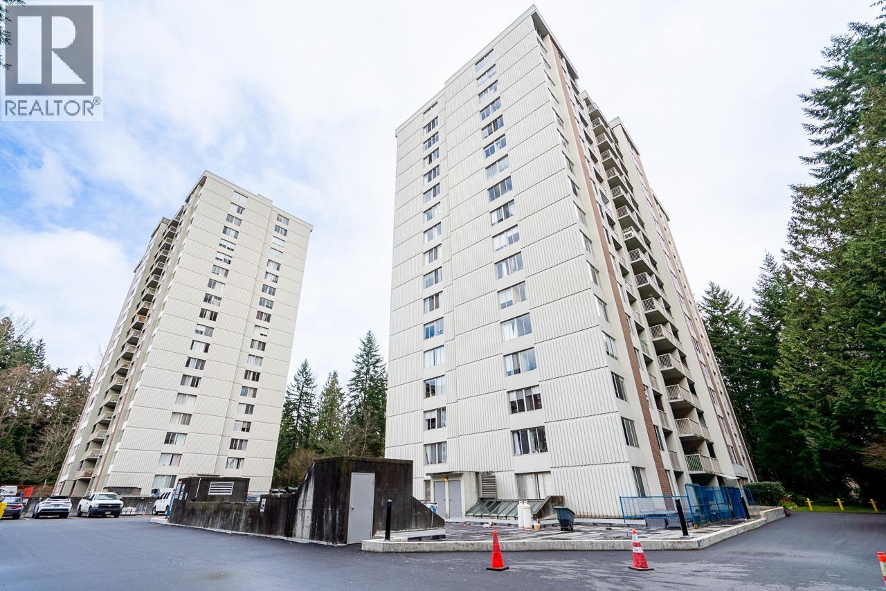 608 2004 FULLERTON AVENUE, North Vancouver, British Columbia