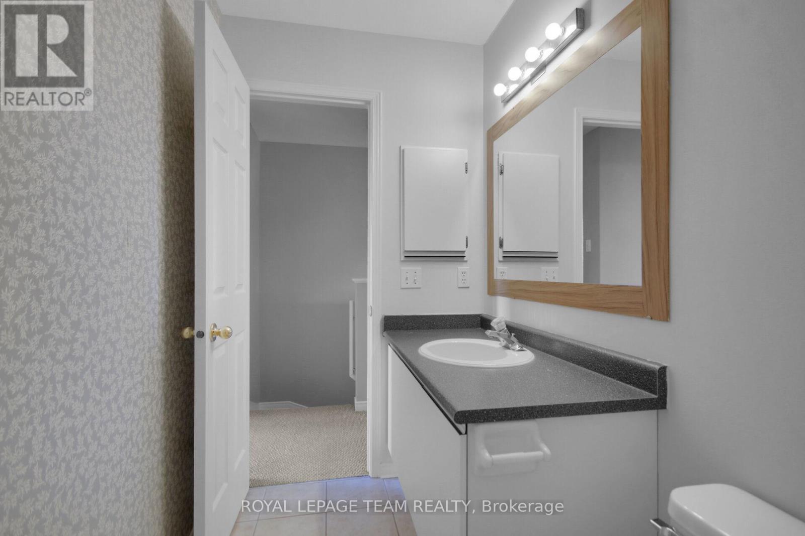 89 Thornbury Crescent, Ottawa, Ontario  K2G 6C4 - Photo 20 - X12817566