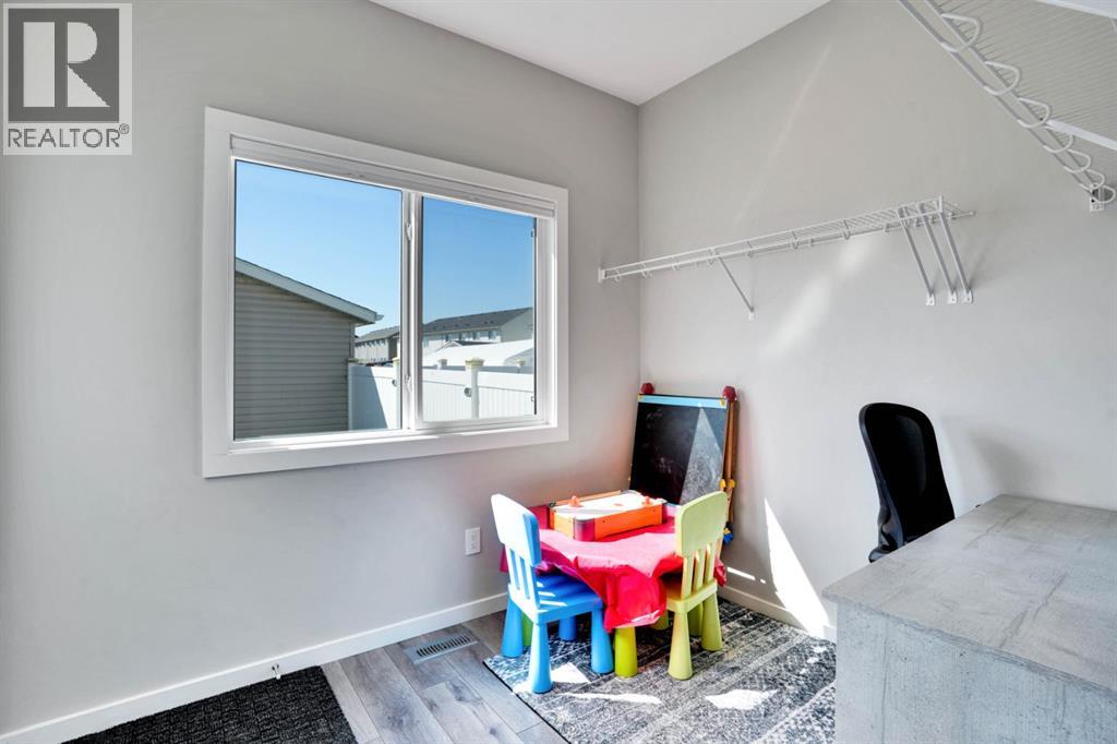 47 Lake Street, Rural Red Deer County, Alberta  T4E 3C9 - Photo 16 - A2288486