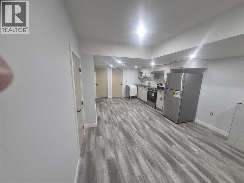 47 Lake Street, Rural Red Deer County, Alberta  T4E 3C9 - Photo 38 - A2288486