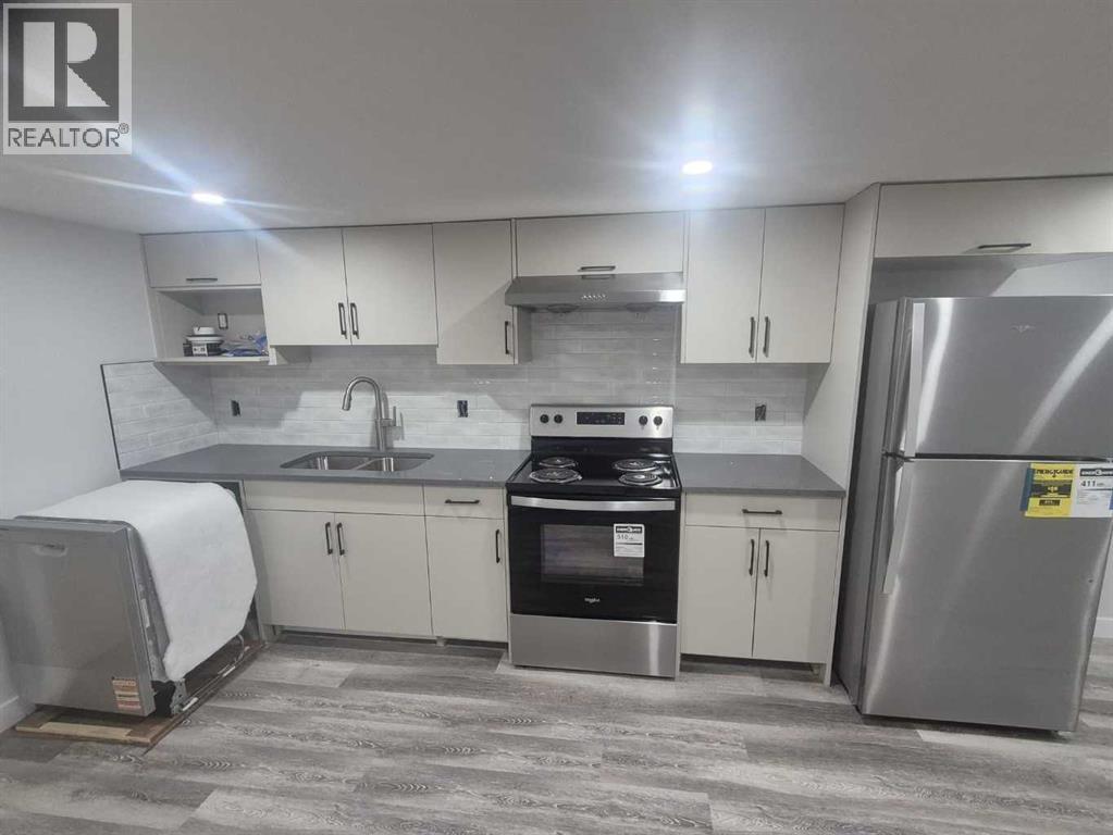 47 Lake Street, Rural Red Deer County, Alberta  T4E 3C9 - Photo 39 - A2288486