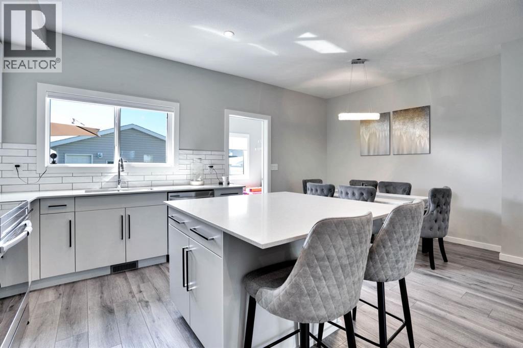 47 Lake Street, Rural Red Deer County, Alberta  T4E 3C9 - Photo 9 - A2288486