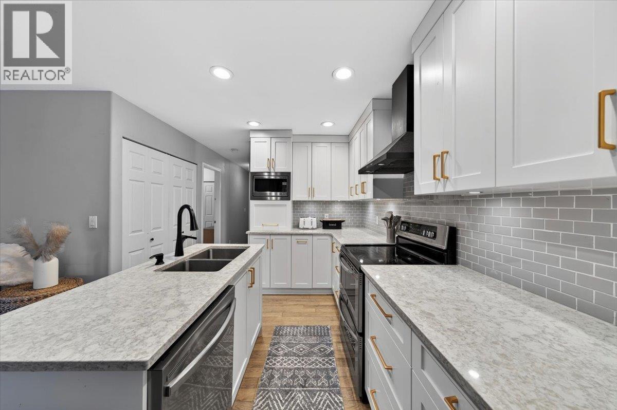 Lorem Ipsum Dolor, Port Coquitlam, British Columbia  V3C  - Photo 13 - DEMO29393573