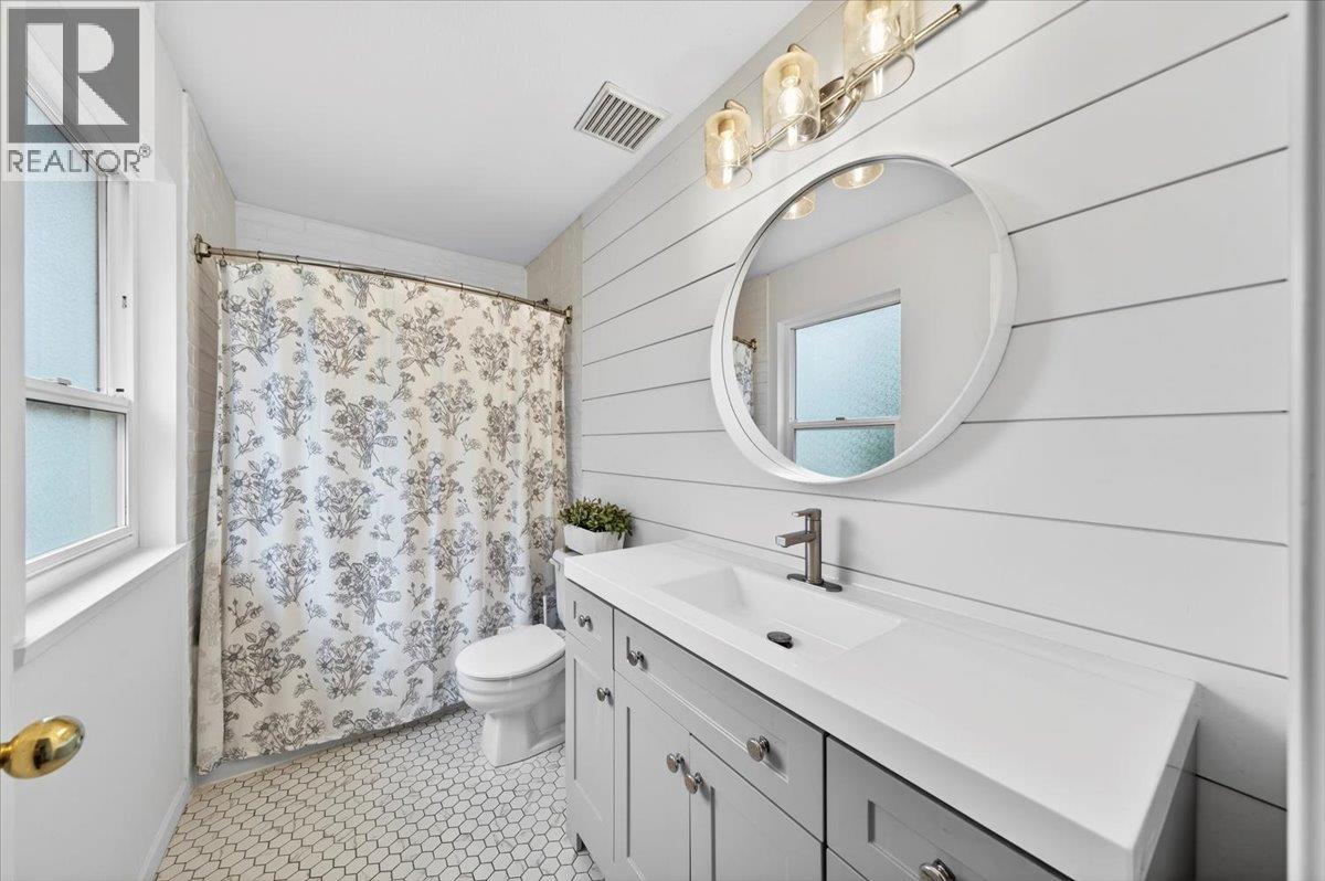 Lorem Ipsum Dolor, Port Coquitlam, British Columbia  V3C  - Photo 24 - DEMO29393573