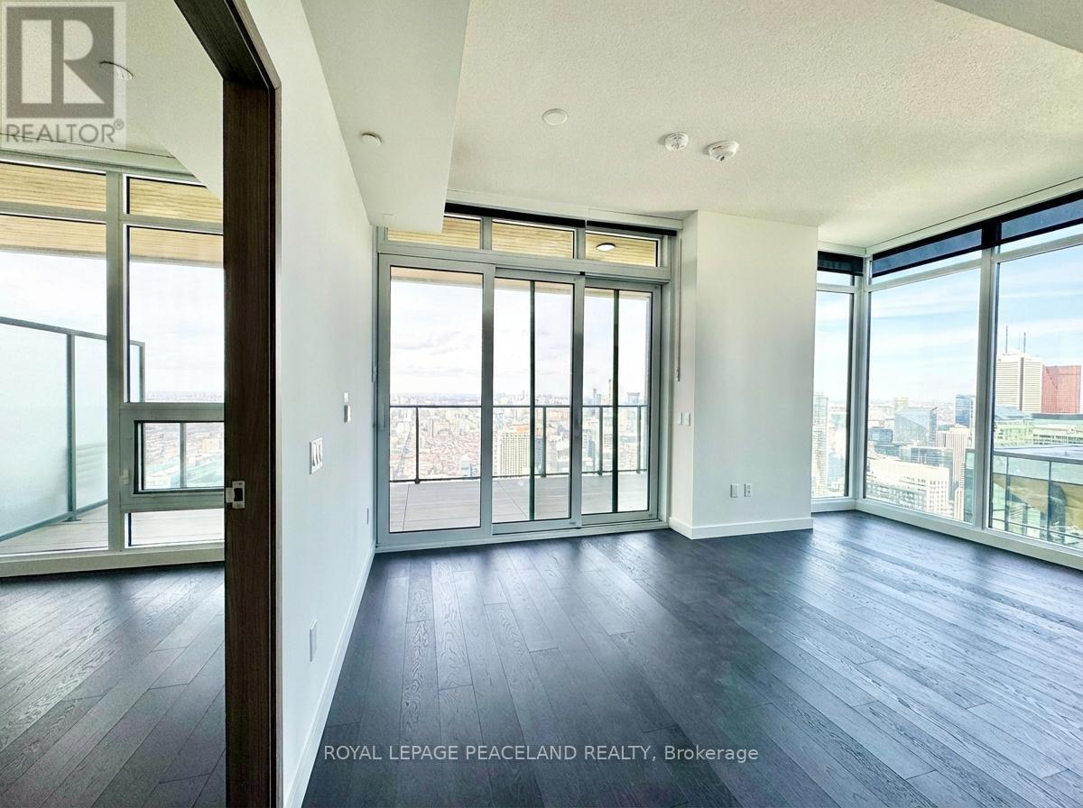 7903 - 3 Concord City Place Way, Toronto, Ontario  M5V 0X4 - Photo 11 - C12817542