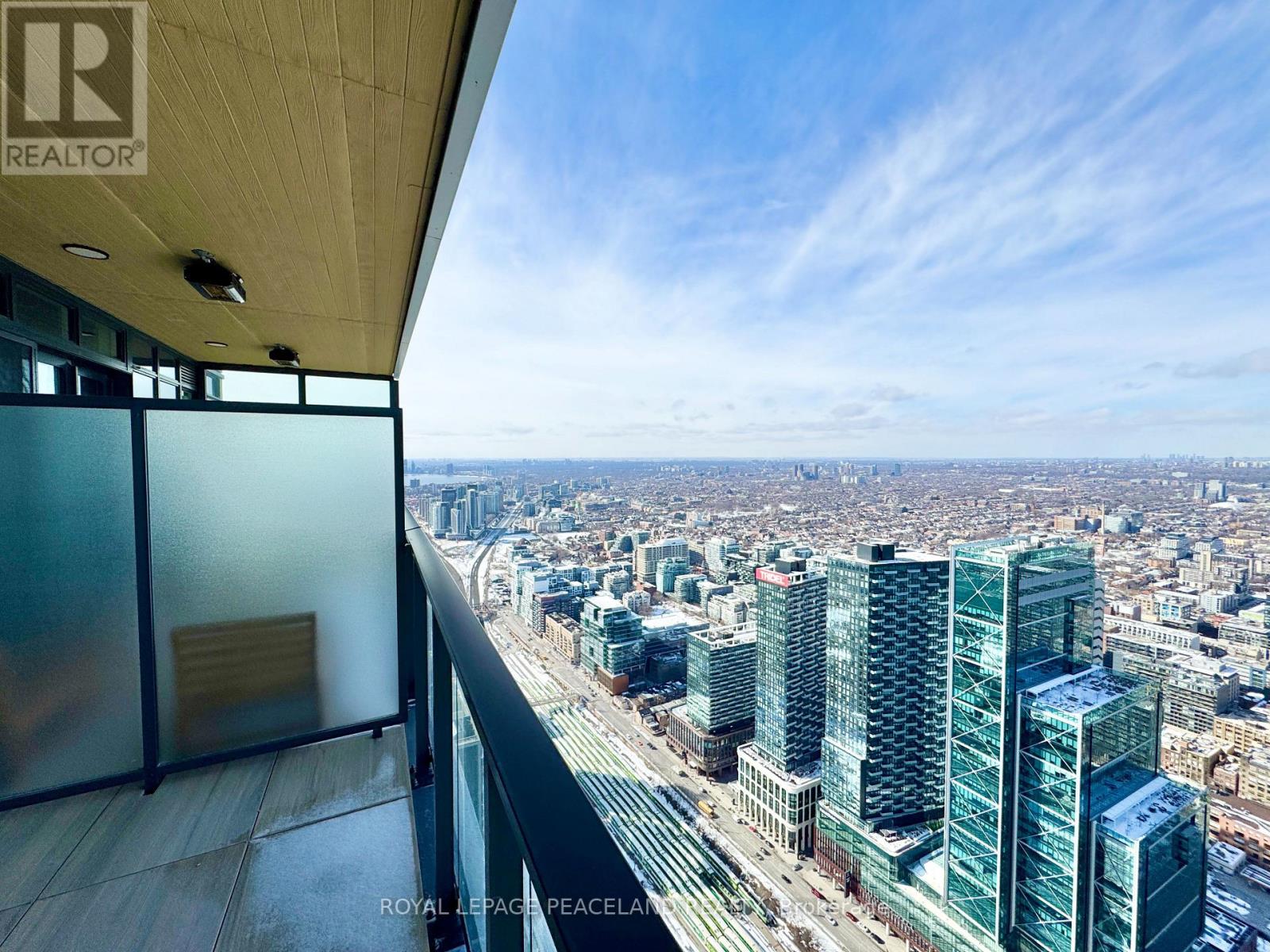 7903 - 3 Concord City Place Way, Toronto, Ontario  M5V 0X4 - Photo 15 - C12817542