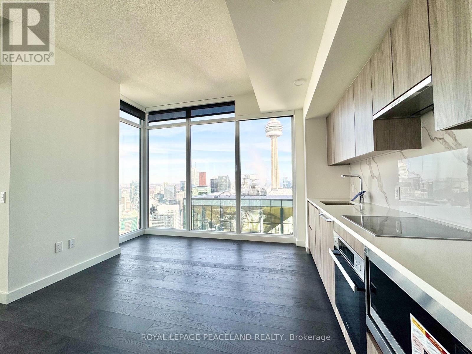 7903 - 3 Concord City Place Way, Toronto, Ontario  M5V 0X4 - Photo 6 - C12817542