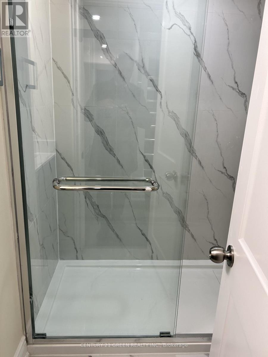 Bsmt - 75 Drinkwater Road, Brampton, Ontario  L6Y 4T8 - Photo 12 - W12817508