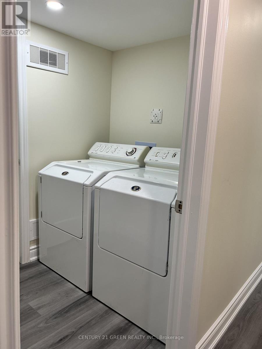 Bsmt - 75 Drinkwater Road, Brampton, Ontario  L6Y 4T8 - Photo 15 - W12817508