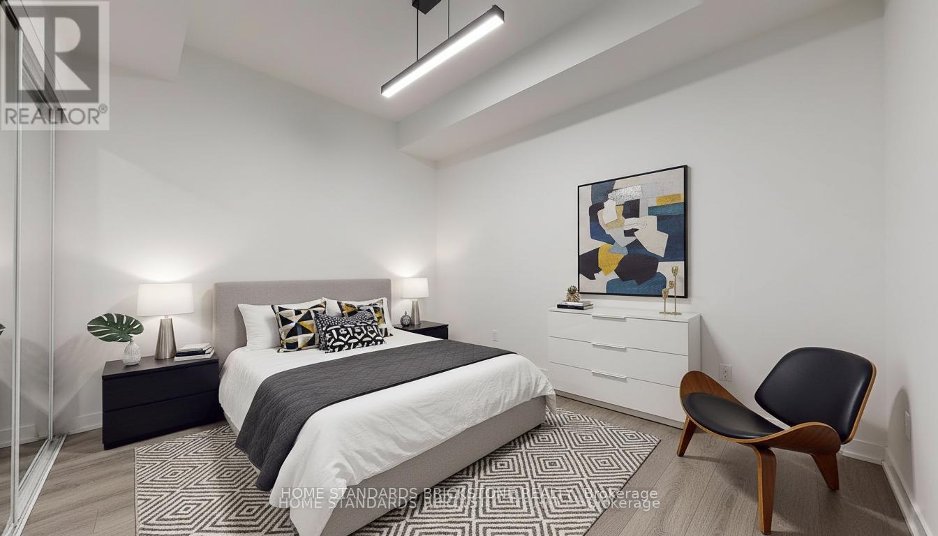 H212 - 90 Canon Jackson Drive, Toronto, Ontario  M6M 0C1 - Photo 4 - W12817534