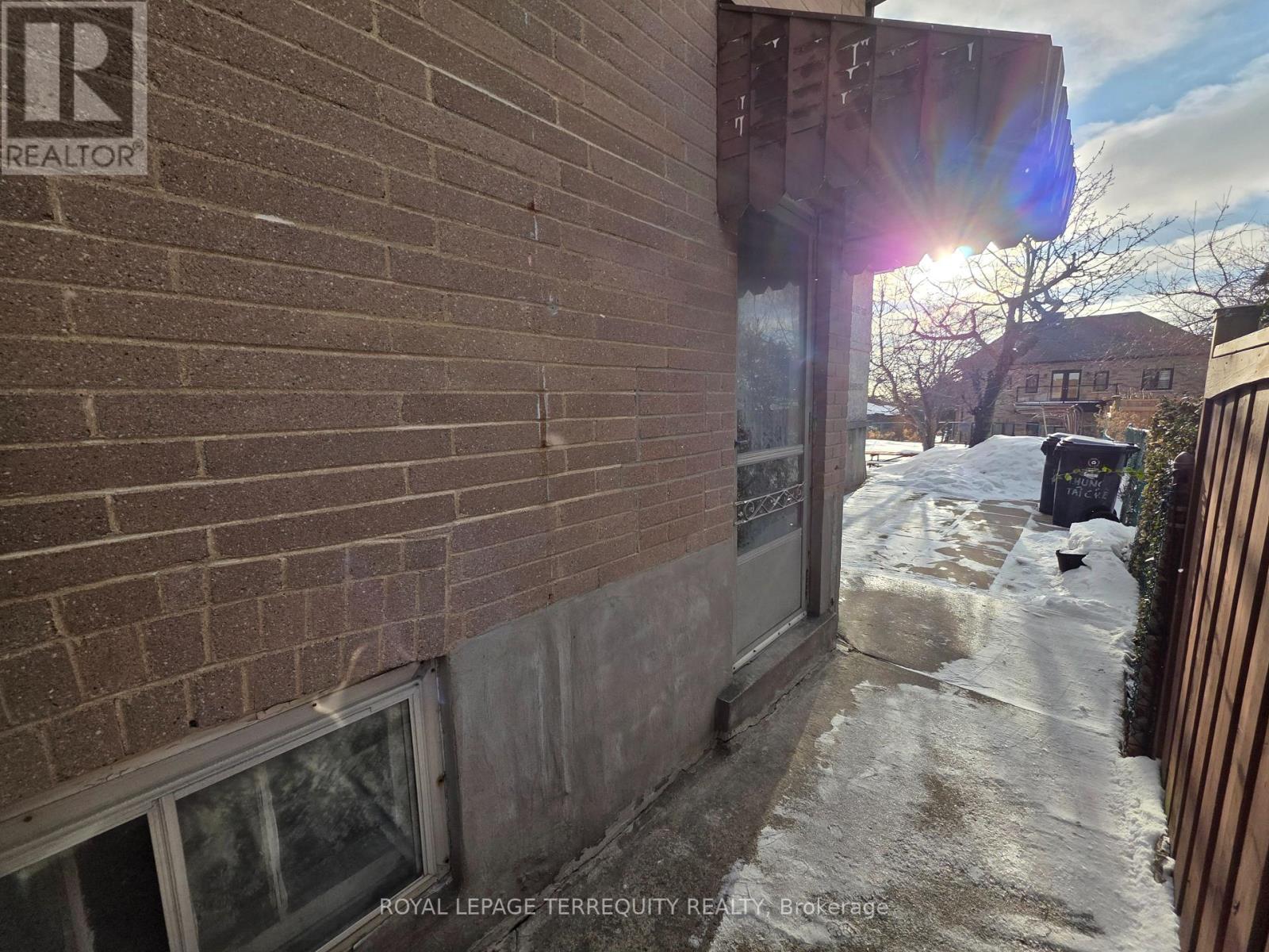 Basement - 80 Erie Street, Toronto, Ontario  M6L 2R2 - Photo 13 - W12817550