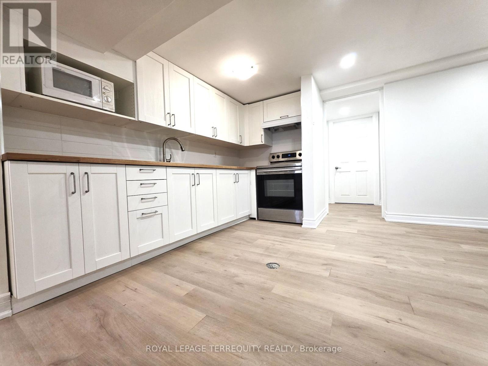 Basement - 80 Erie Street, Toronto, Ontario  M6L 2R2 - Photo 2 - W12817550