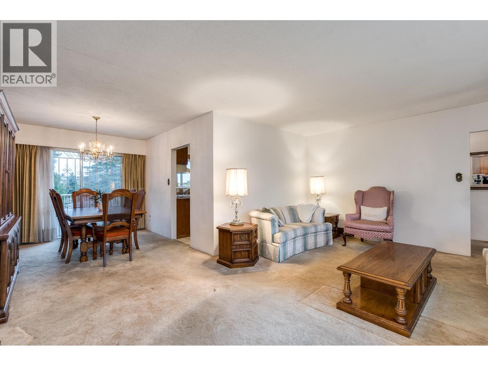 1250 Delta Avenue, Burnaby, British Columbia V5B 3G2 - Photo 6 - R3083551