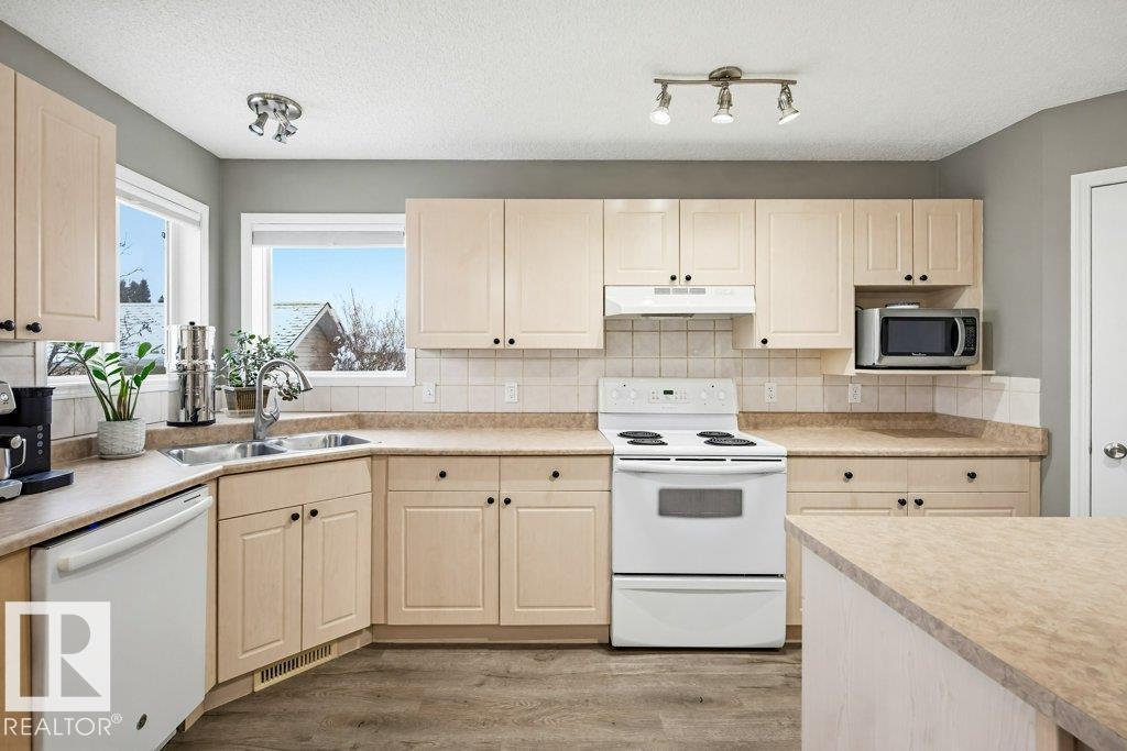 2 Heatherlands Wy, Spruce Grove, Alberta  T7X 4L4 - Photo 7 - E4474734