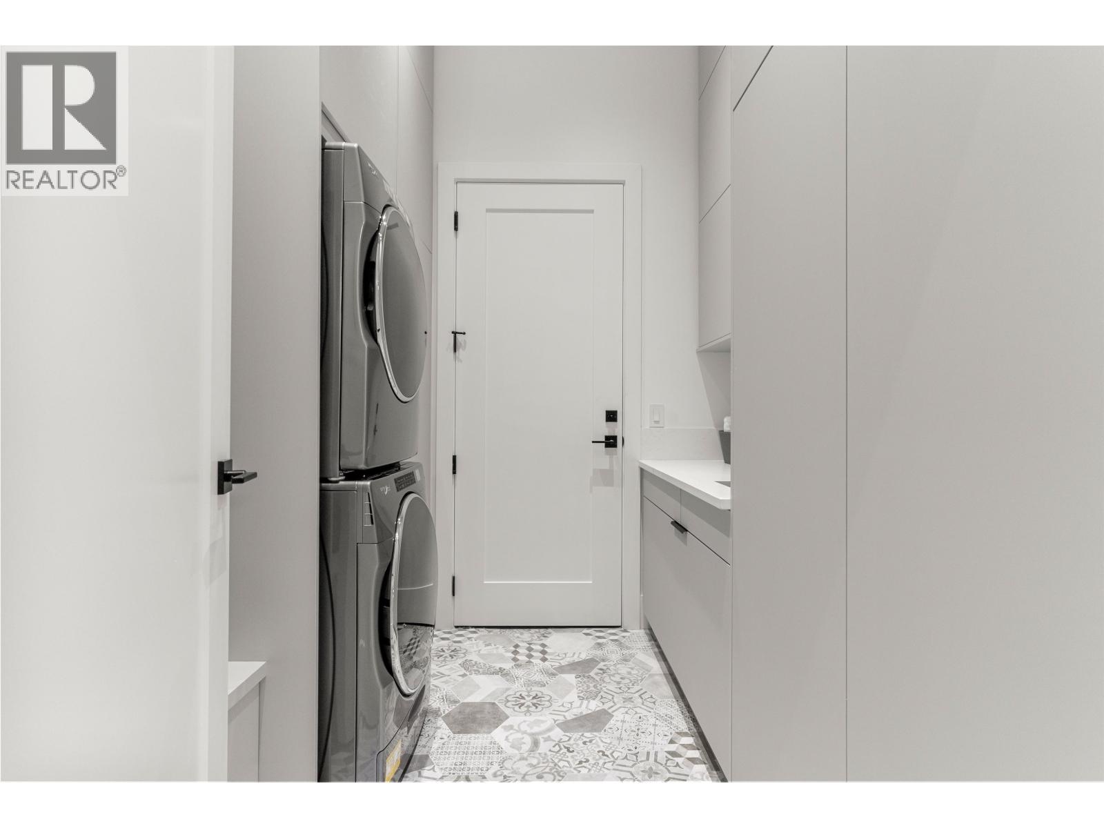 1616 Braid Road, Delta, British Columbia  V4L 1T4 - Photo 15 - R3091611