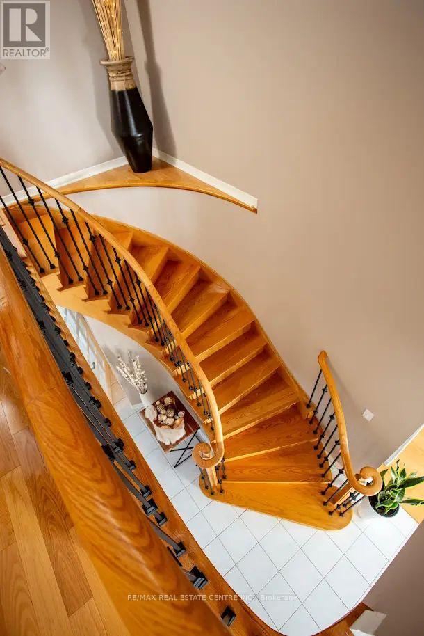 5525 Middleport Crescent, Mississauga, Ontario  L4Z 3S5 - Photo 16 - W12817560