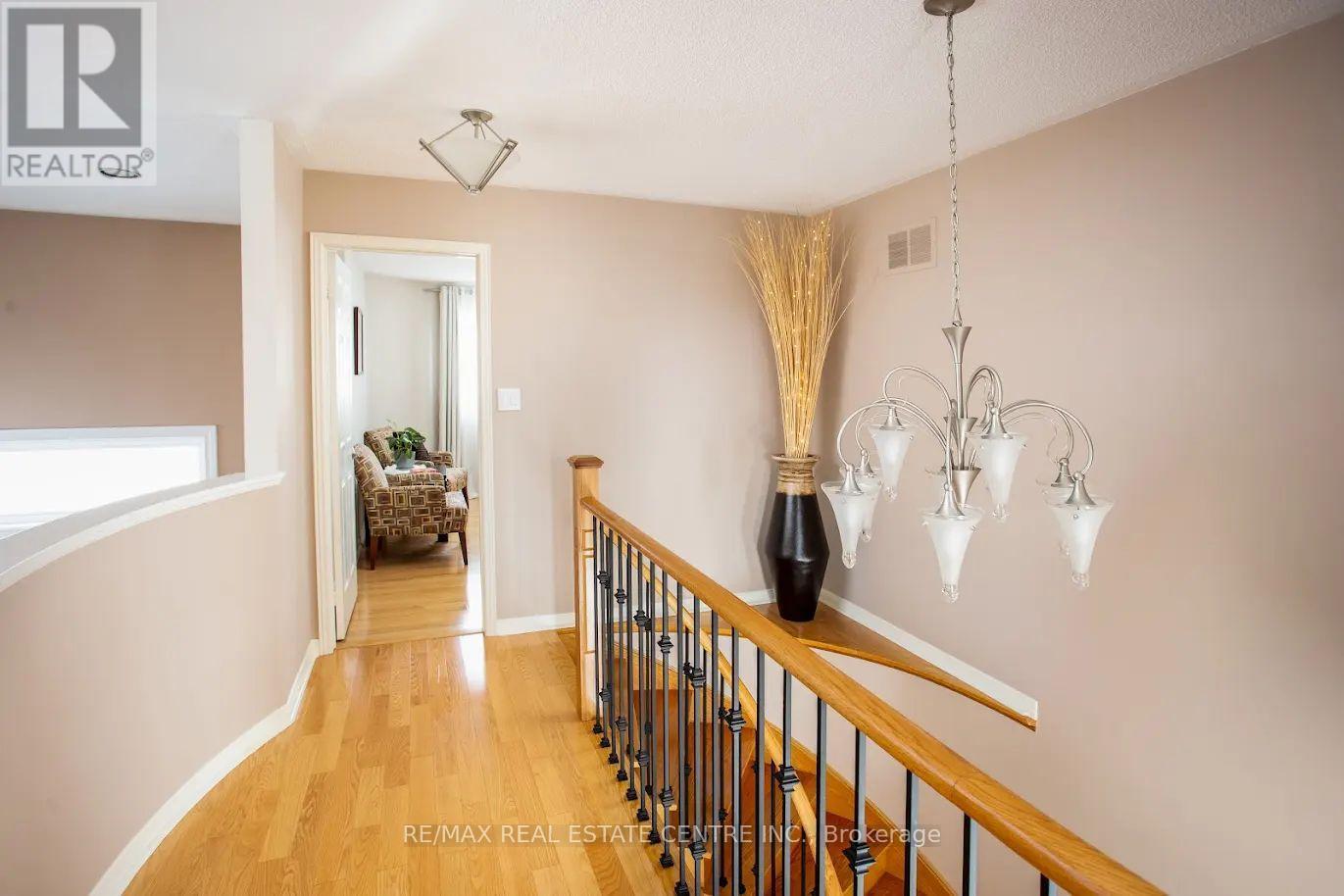 5525 Middleport Crescent, Mississauga, Ontario  L4Z 3S5 - Photo 17 - W12817560