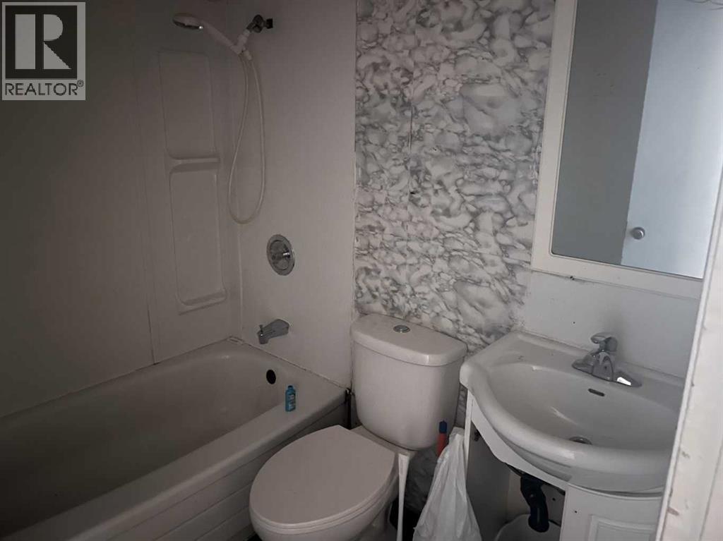 4503 45 Street, Lloydminster, Saskatchewan  S9V 0H2 - Photo 7 - A2241494