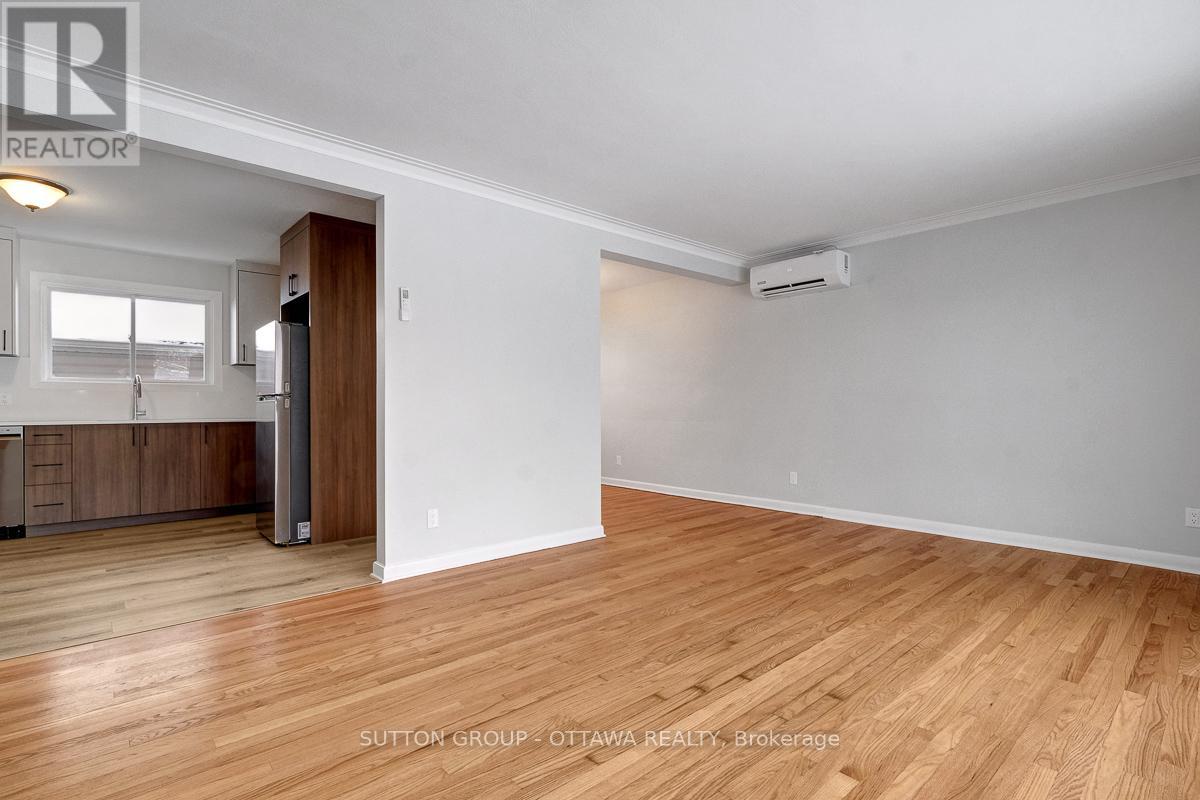 A - 2413 Ryan Drive, Ottawa, Ontario  K2C 1K9 - Photo 5 - X12817584