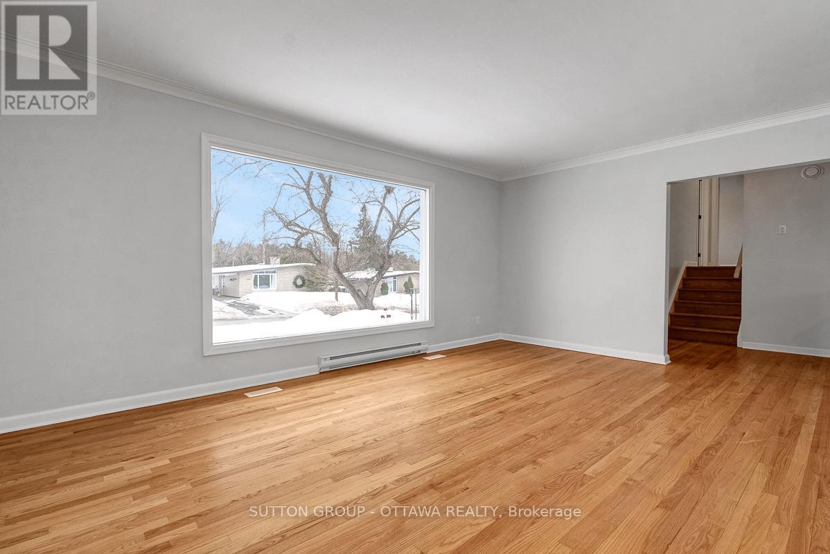 A - 2413 Ryan Drive, Ottawa, Ontario  K2C 1K9 - Photo 6 - X12817584