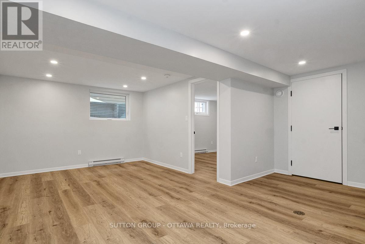 B - 2413 Ryan Drive, Ottawa, Ontario  K2C 1K9 - Photo 13 - X12817588