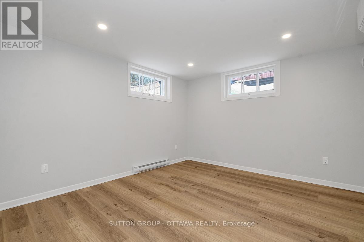 B - 2413 Ryan Drive, Ottawa, Ontario  K2C 1K9 - Photo 14 - X12817588