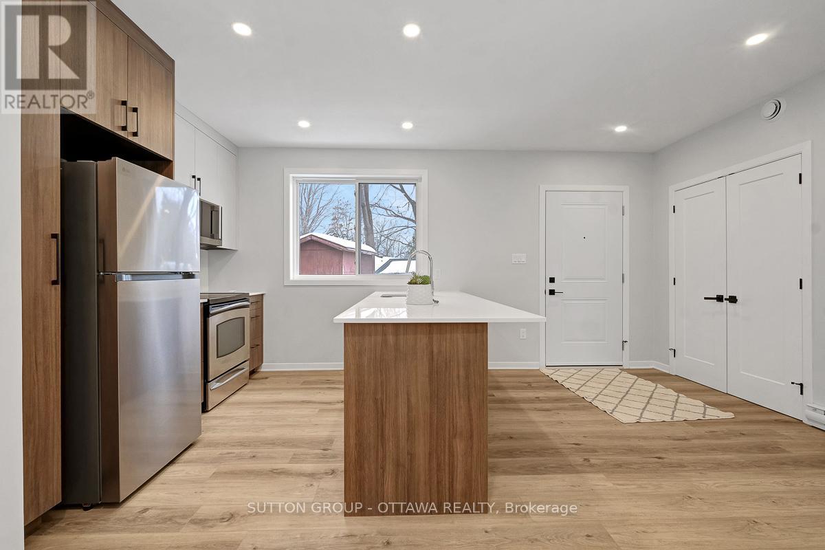 C - 2413 Ryan Drive, Ottawa, Ontario  K2C 1K9 - Photo 11 - X12817596