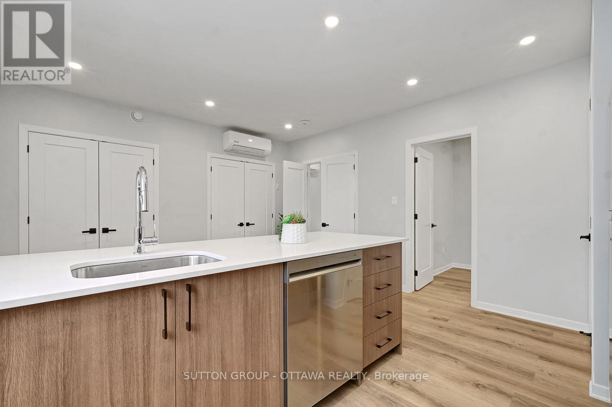 C - 2413 Ryan Drive, Ottawa, Ontario  K2C 1K9 - Photo 14 - X12817596