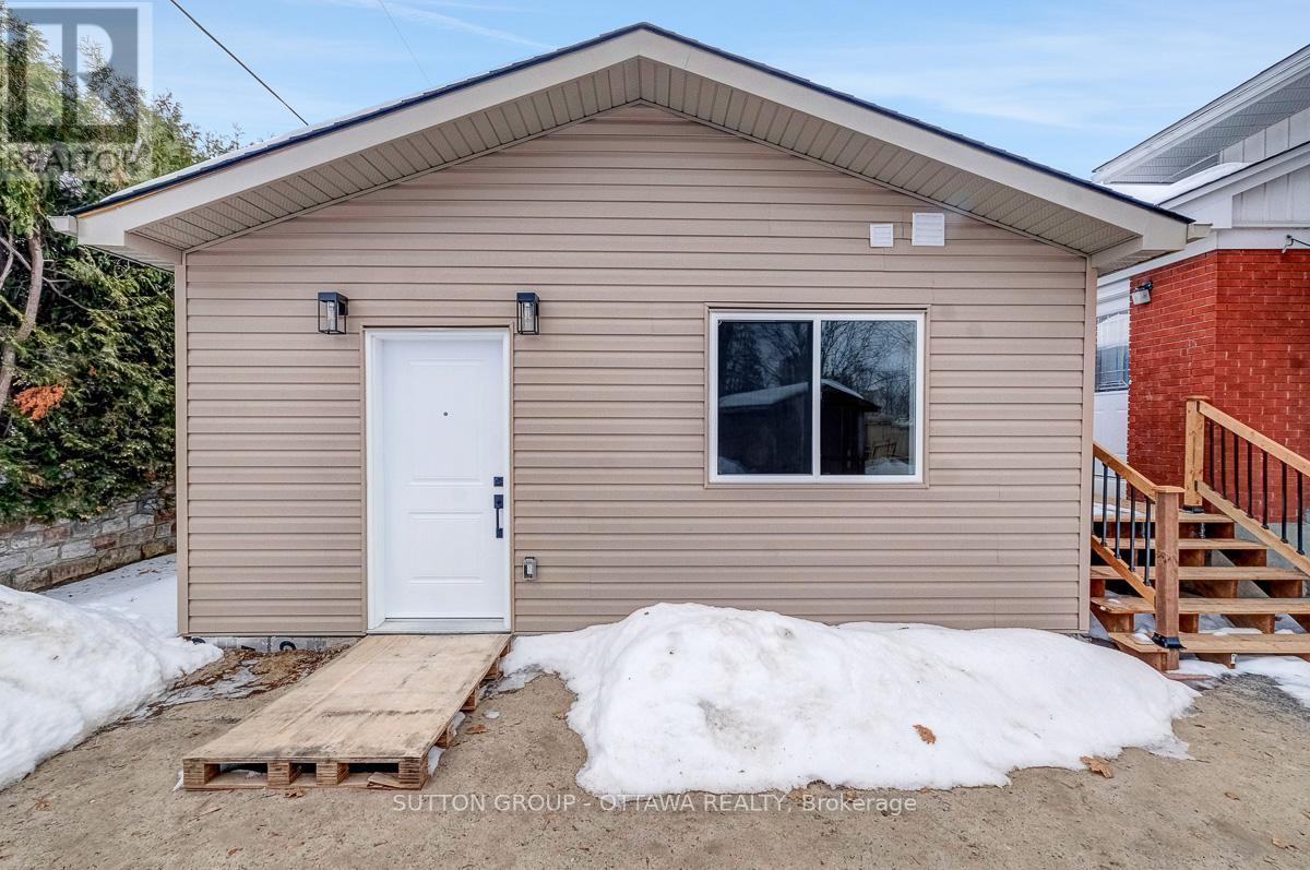 C - 2413 Ryan Drive, Ottawa, Ontario  K2C 1K9 - Photo 4 - X12817596