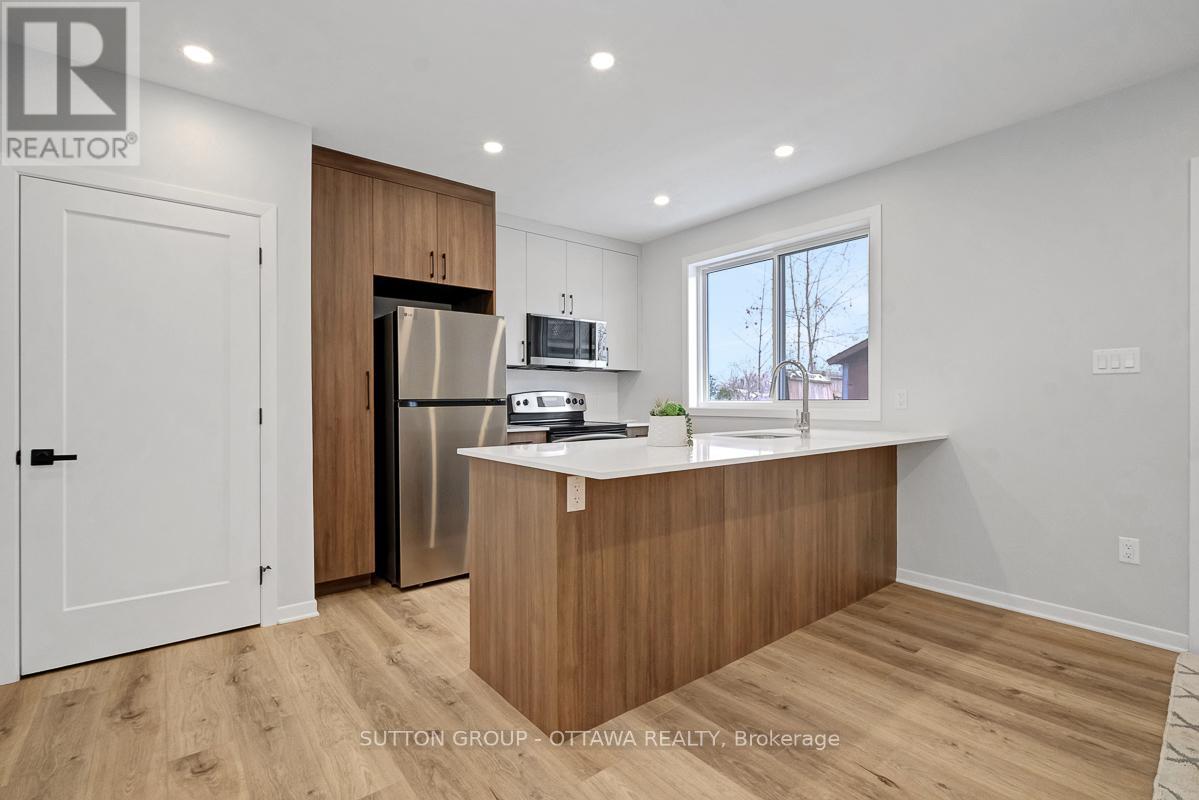 C - 2413 Ryan Drive, Ottawa, Ontario  K2C 1K9 - Photo 9 - X12817596