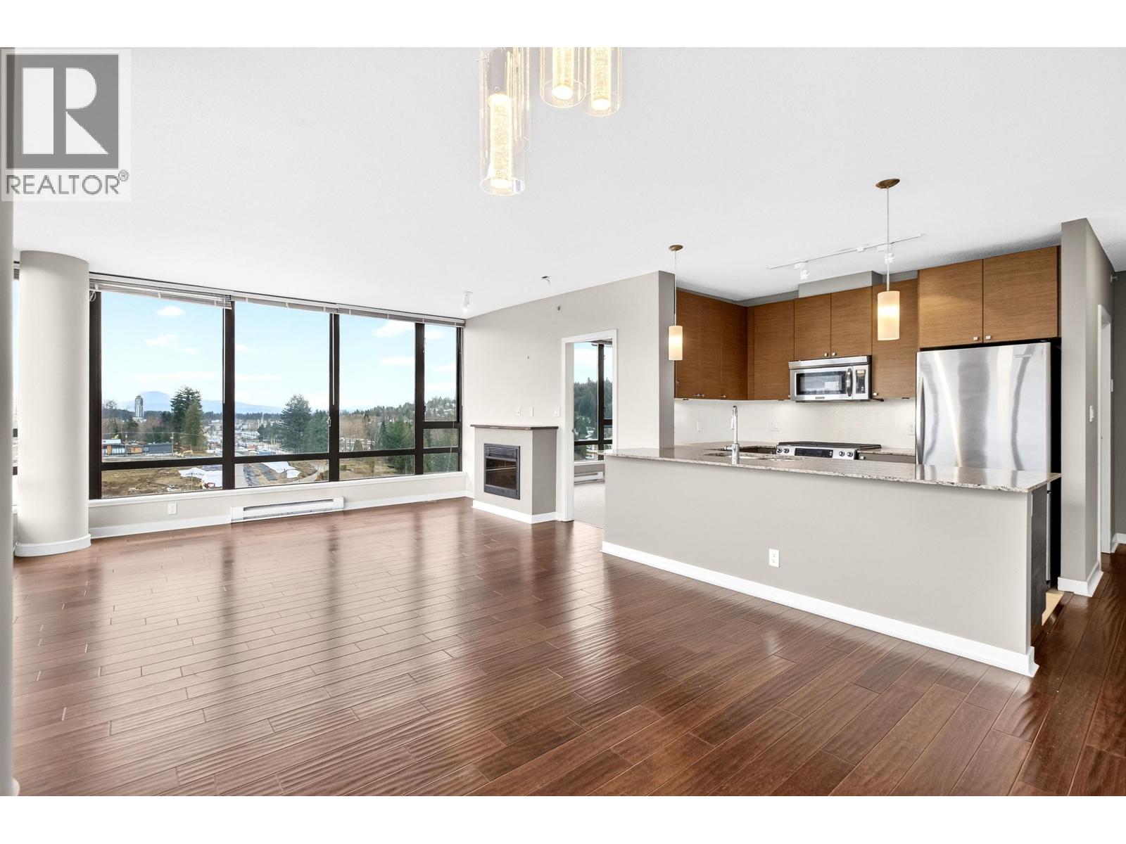 1908 400 CAPILANO ROAD, port moody, British Columbia