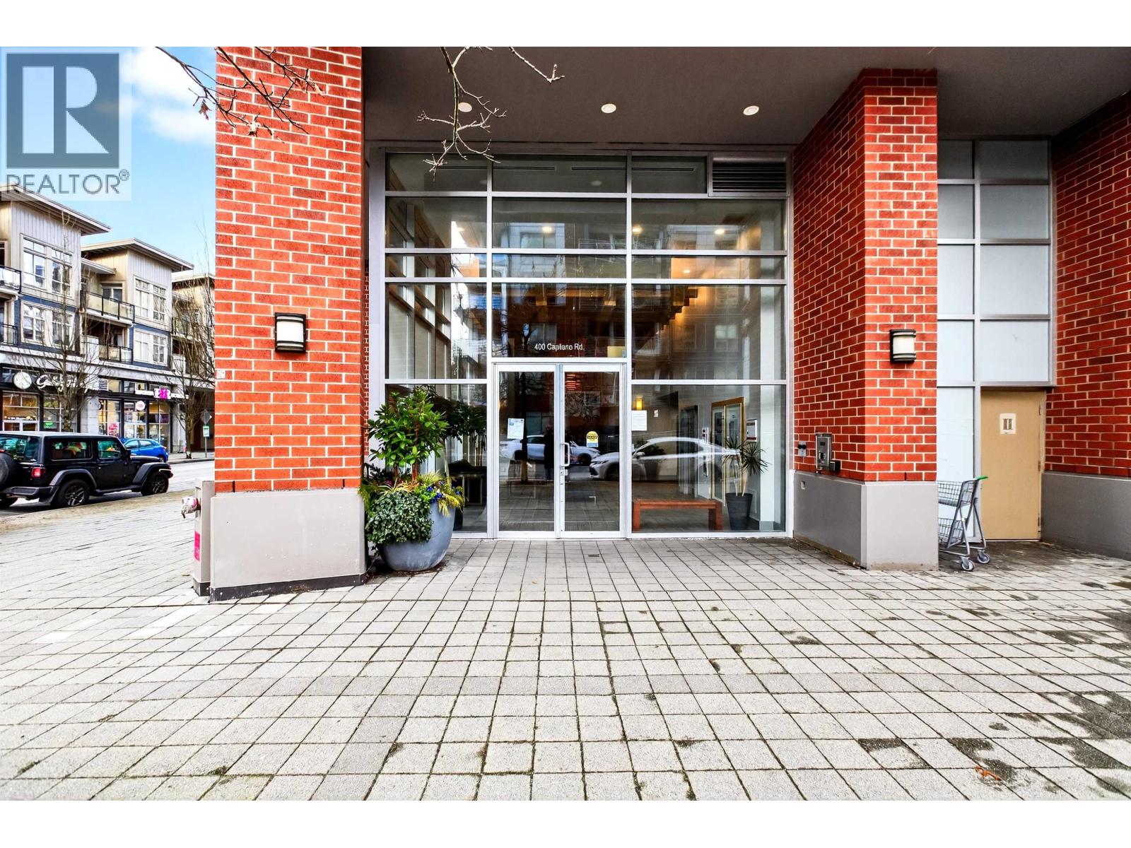 1908 400 Capilano Road, Port Moody, British Columbia  V3H 0E1 - Photo 2 - R3093401