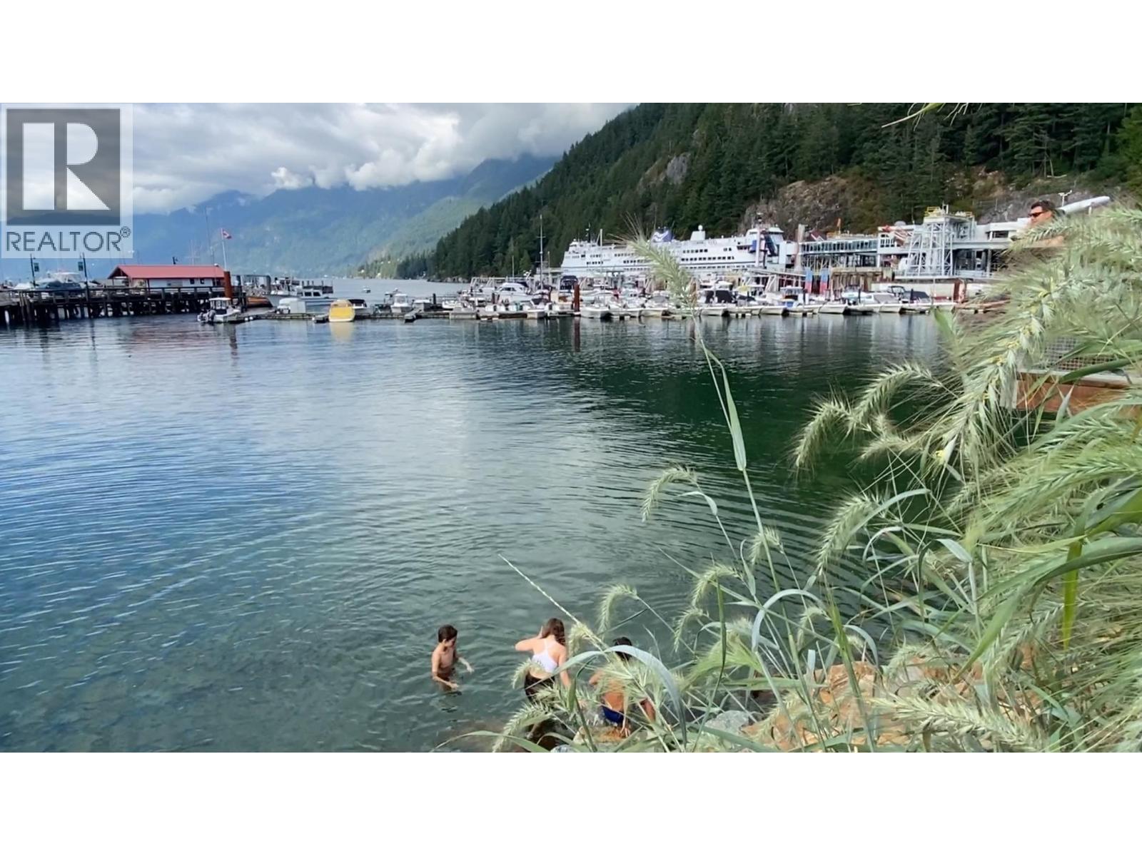 6388 Douglas Street, West Vancouver, British Columbia  V7W 2E9 - Photo 20 - R3093395