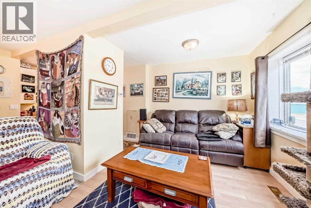 2035 20th Avenue, Bowden, Alberta  T0M 0K0 - Photo 13 - A2270378