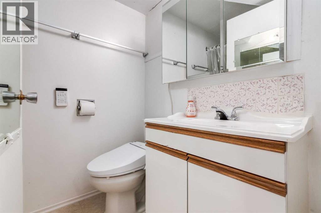 410 60 Avenue Ne, Calgary, Alberta  T2K 0L6 - Photo 19 - A2287854