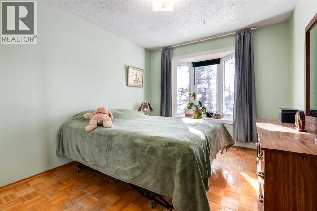 410 60 Avenue Ne, Calgary, Alberta  T2K 0L6 - Photo 10 - A2287854