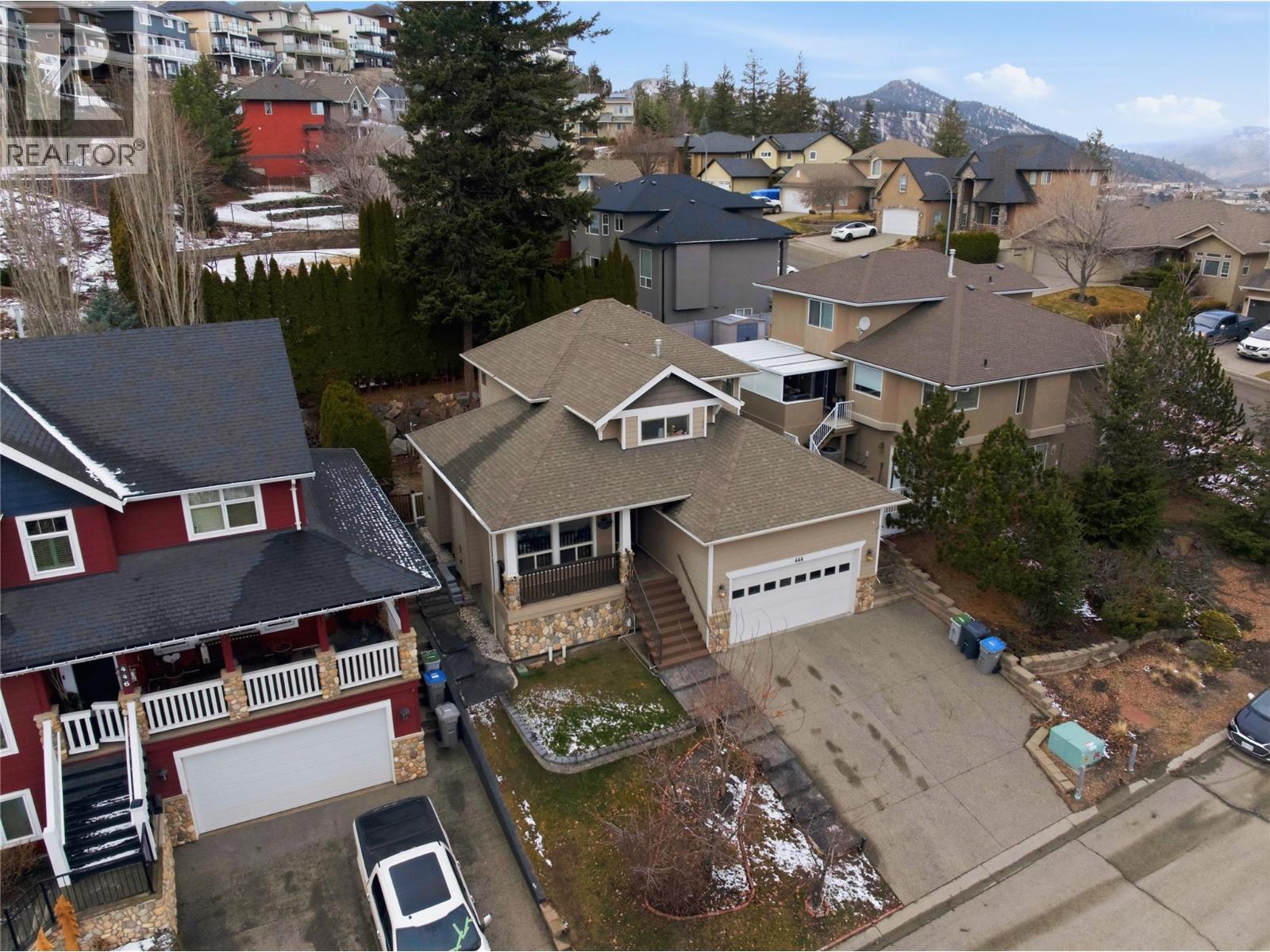 444 Azure Place, Kamloops, British Columbia  V2E 2R2 - Photo 10 - 10376579