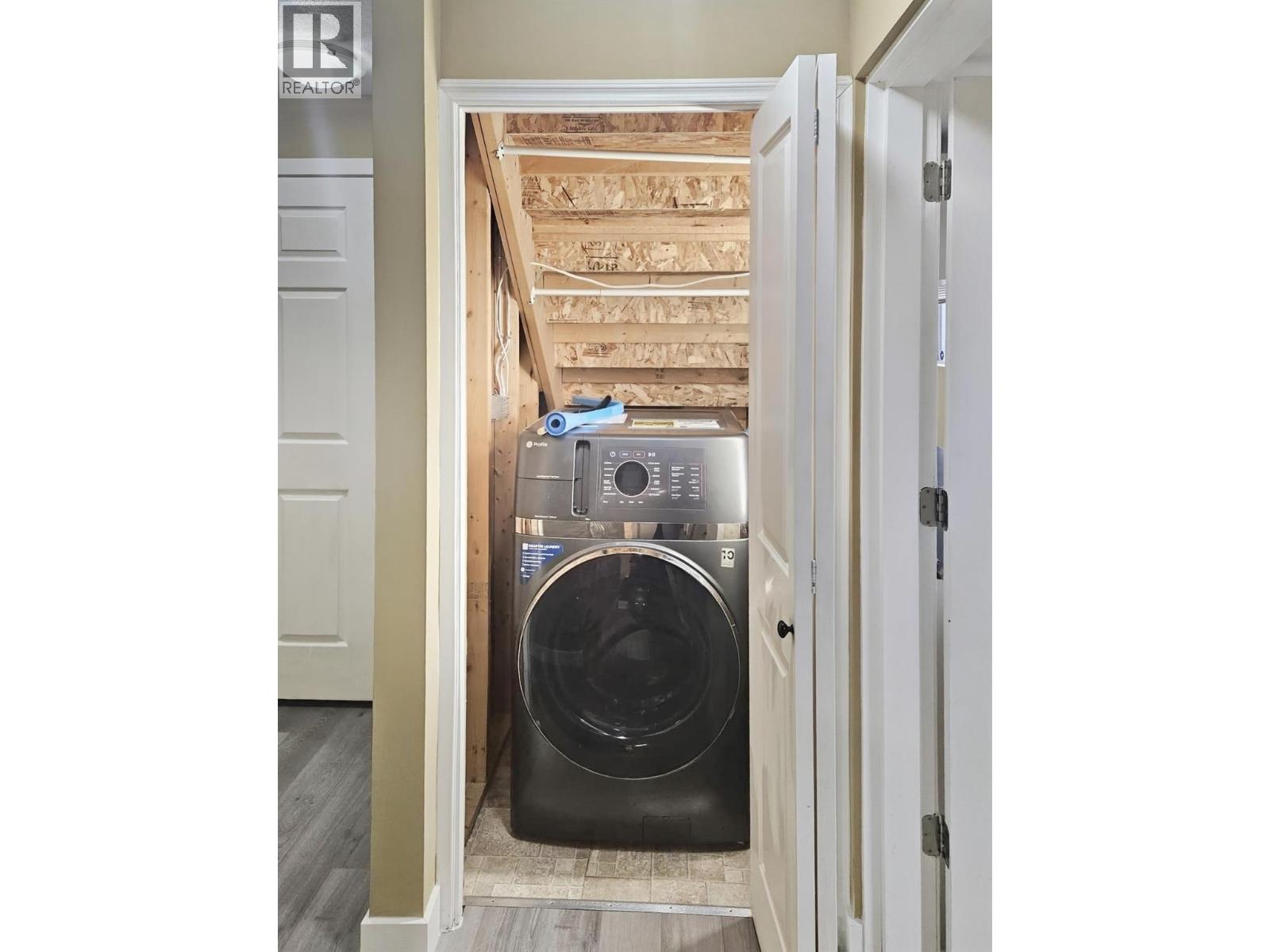 444 Azure Place, Kamloops, British Columbia  V2E 2R2 - Photo 39 - 10376579