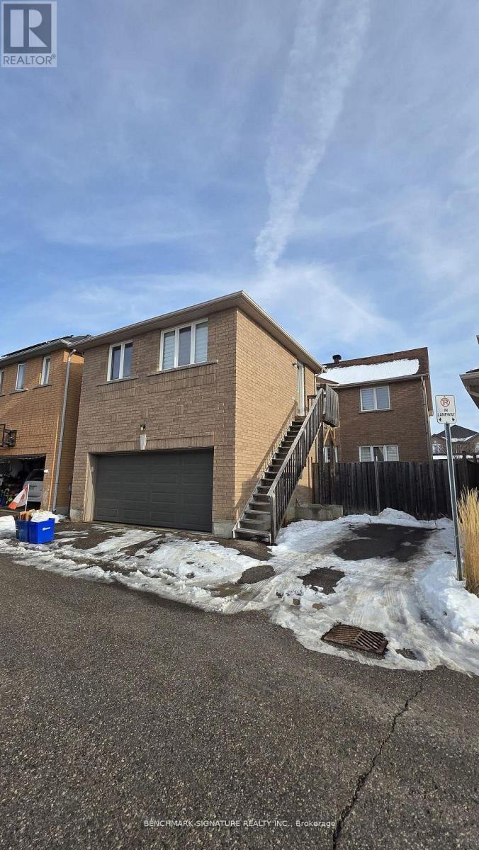 REAR COACH HOUSE - 676 CORNELL ROUGE BOULEVARD, Markham, Ontario