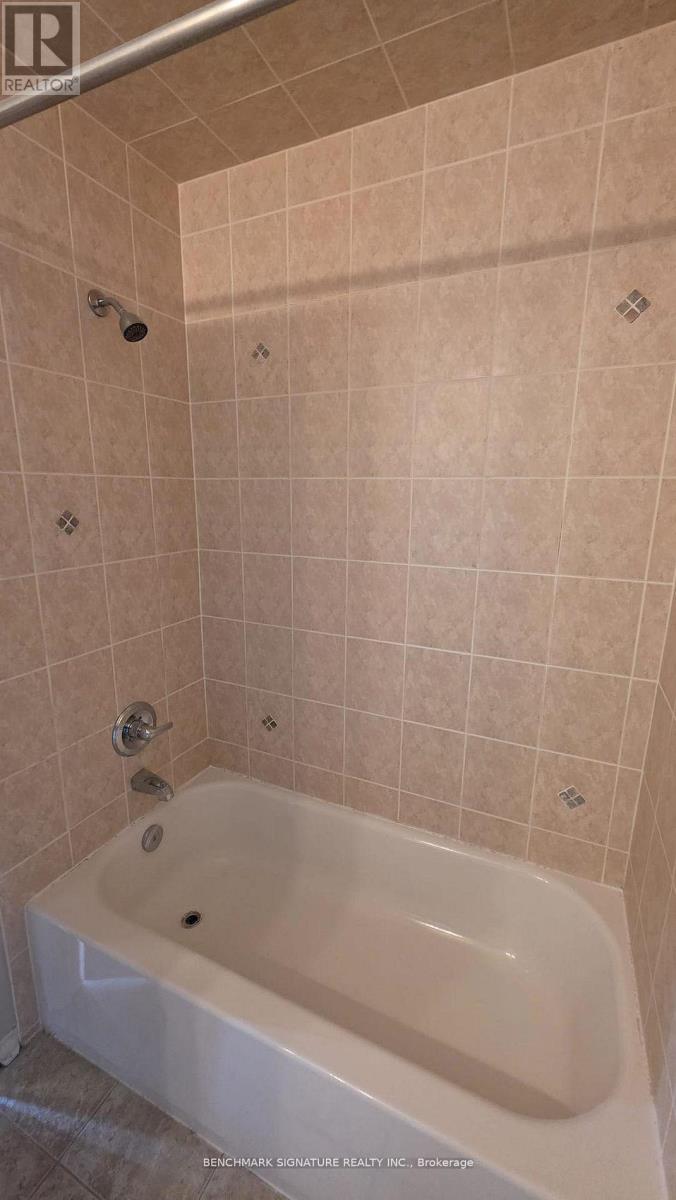 Rear Coach House - 676 Cornell Rouge Boulevard, Markham, Ontario  L6B 0P4 - Photo 15 - N12817574