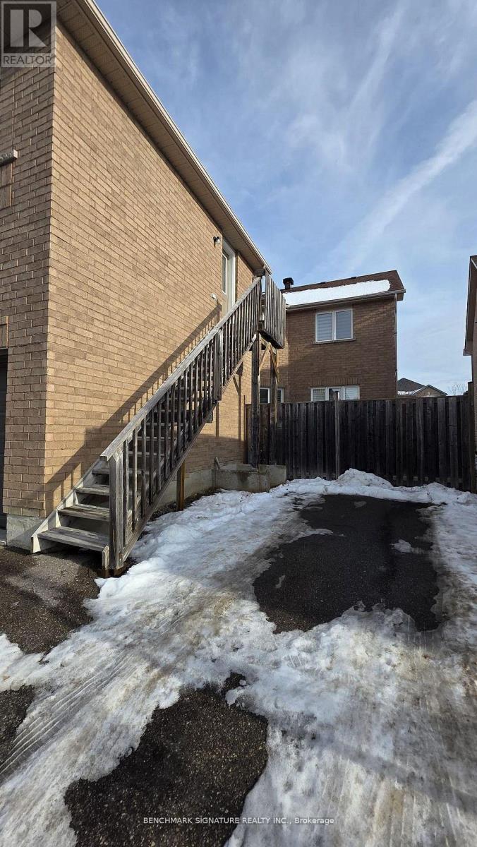 Rear Coach House - 676 Cornell Rouge Boulevard, Markham, Ontario  L6B 0P4 - Photo 2 - N12817574