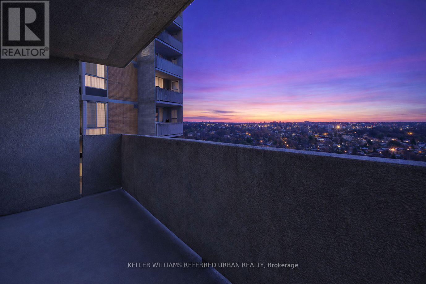 1811 - 10 Martha Eaton Way, Toronto, Ontario  M6M 5B3 - Photo 2 - W12817220