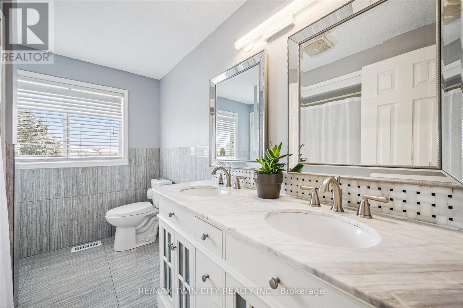 23 Whittaker Crescent, Cambridge, Ontario  N1T 1Z4 - Photo 23 - X12817580