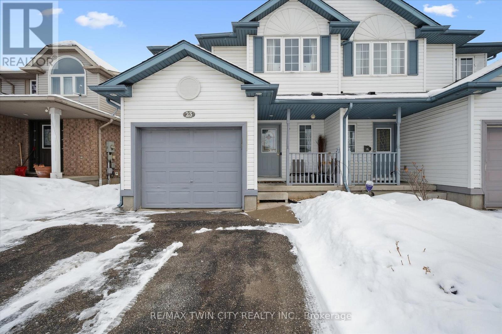 23 Whittaker Crescent, Cambridge, Ontario  N1T 1Z4 - Photo 5 - X12817580