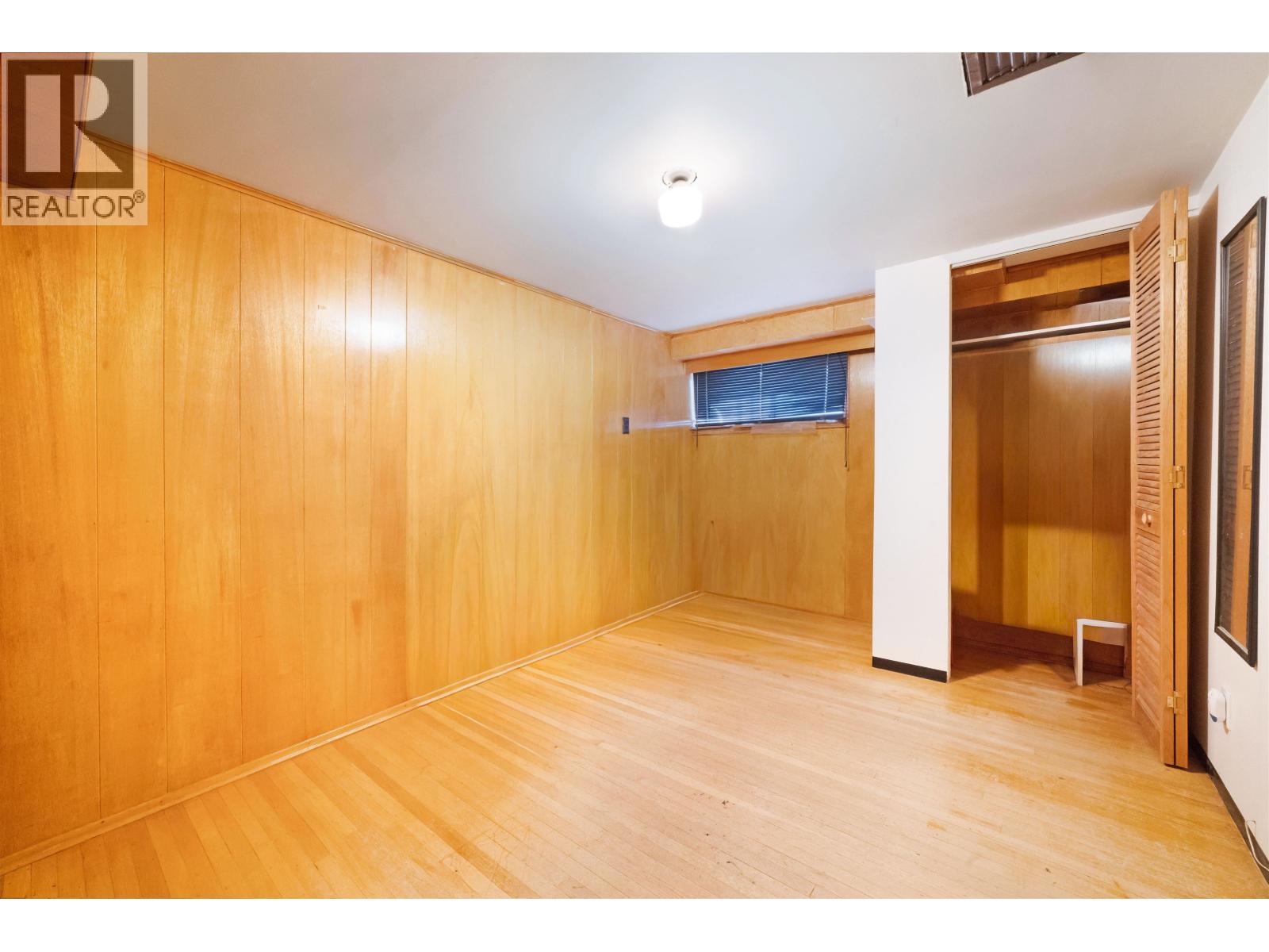 Listing Picture 10 of 10 : 2616 VENABLES STREET, Vancouver / 溫哥華 - 魯藝地產 Yvonne Lu Group - MLS Medallion Club Member