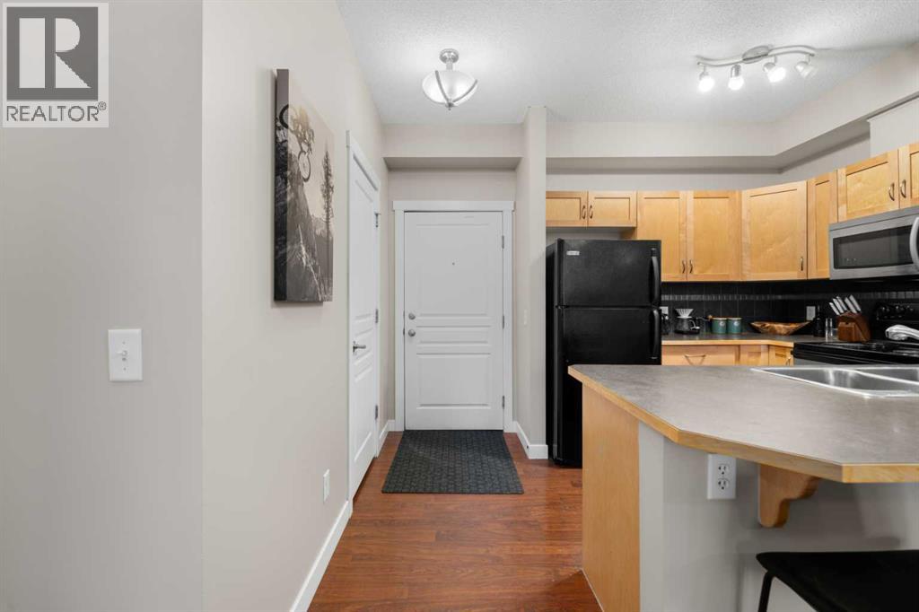 1111, 211 Aspen Stone Boulevard Sw, Calgary, Alberta  T3H 0K1 - Photo 2 - A2266907
