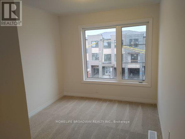 56 Delano Way, Newmarket, Ontario  L3X 0L4 - Photo 10 - N12817636