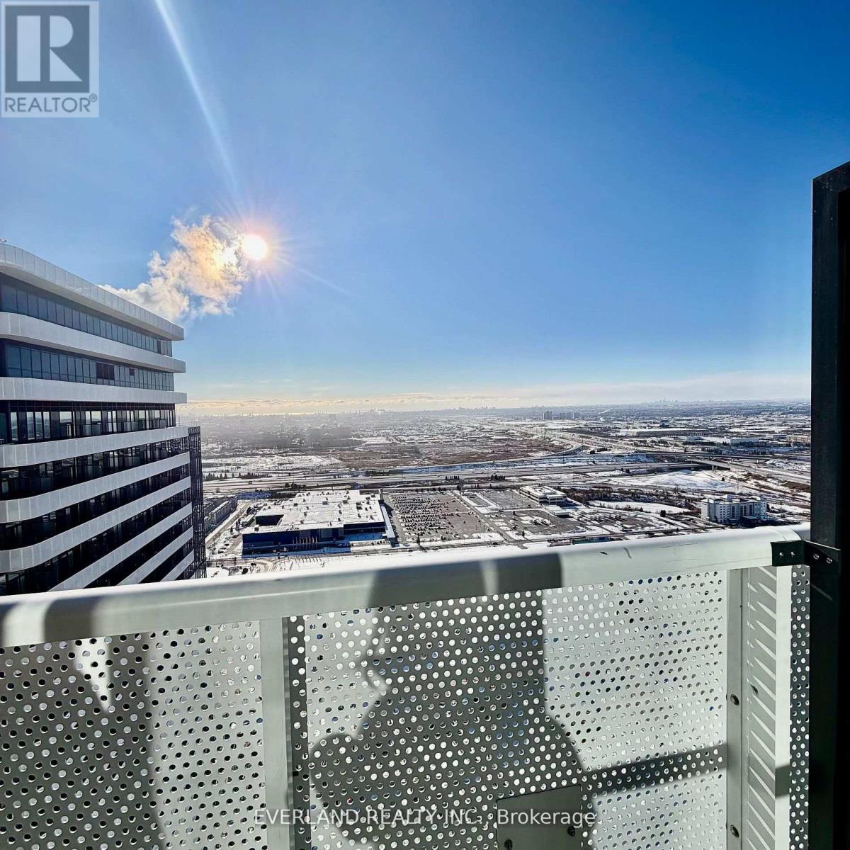 4610 - 8 Interchange Way, Vaughan, Ontario  L4K 0R2 - Photo 13 - N12817644